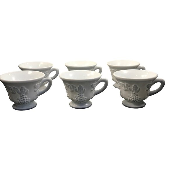 Milk Glass tea and coffee cups, high quality. - Picture 1 of 6